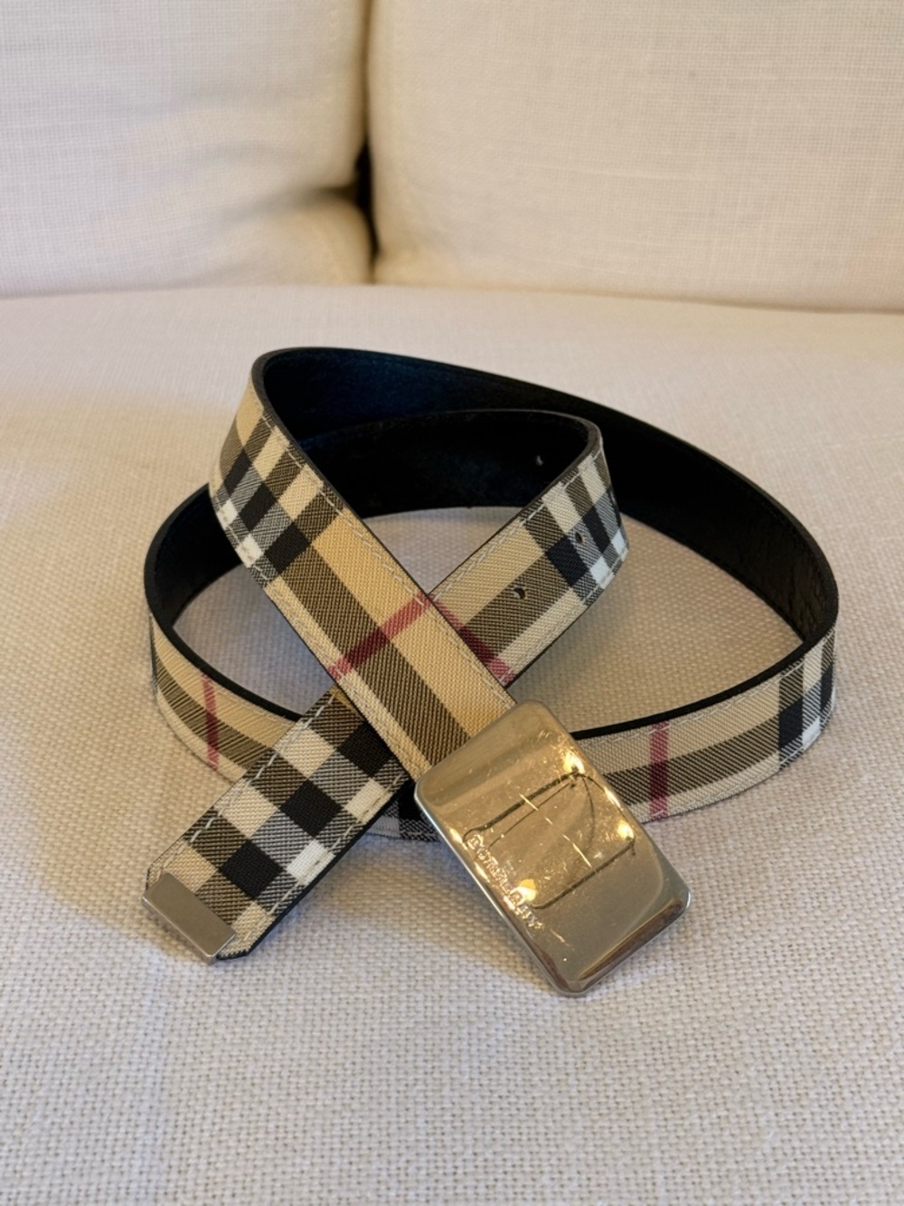 Excellent Condition Burberry Haymarket Plaid Belt with Silver Buckle size 40